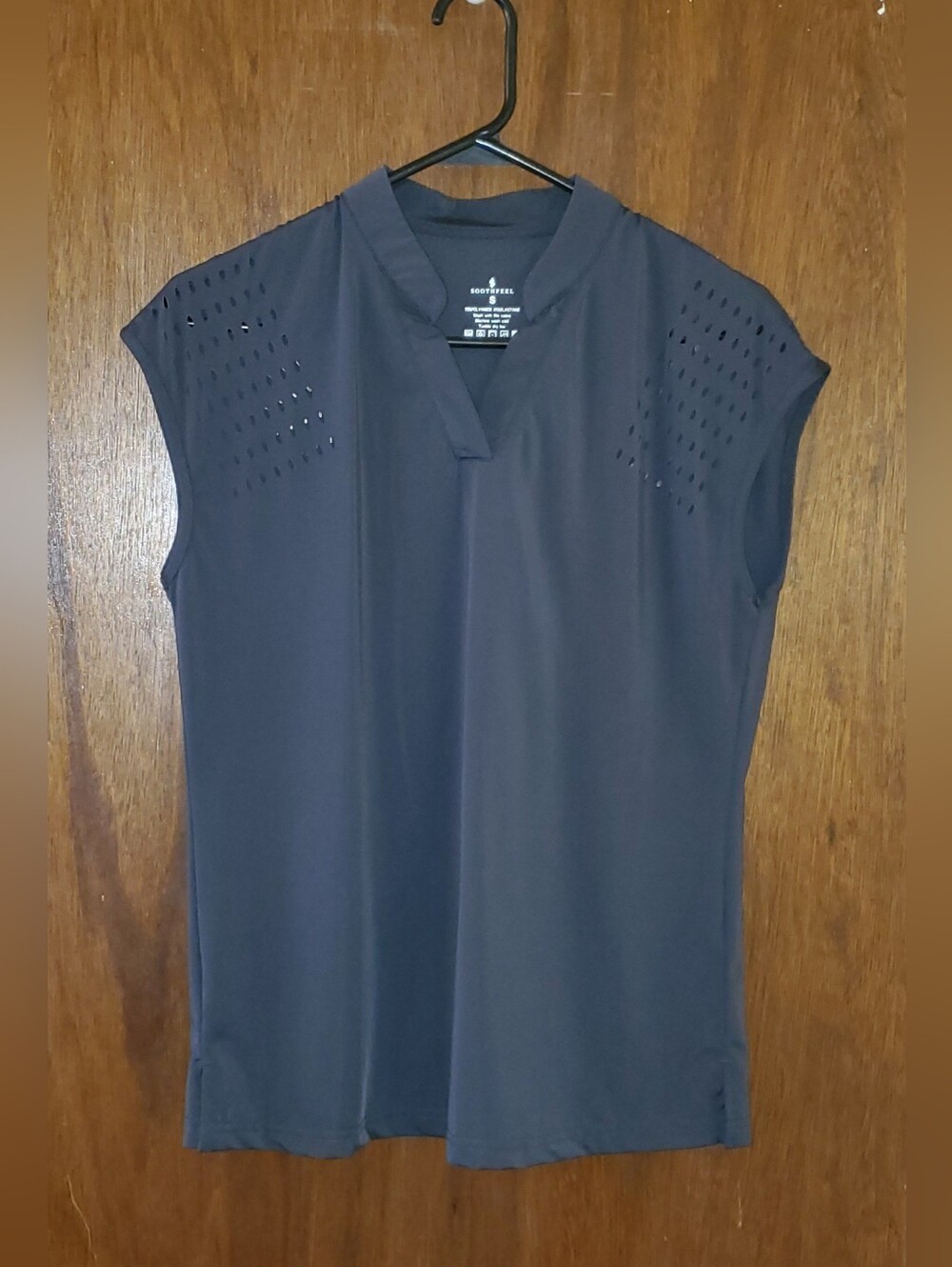 Soothfeel Gray Sleeveless Performance Top Sz Small